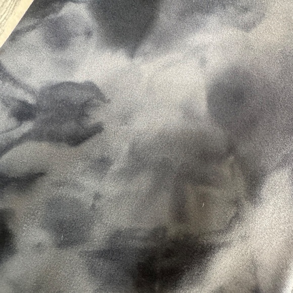 Lululemon Leggings Grey Gray Activewear Size 6 28" Inseam BRAND NEW Womens Yoga - Picture 8 of 9